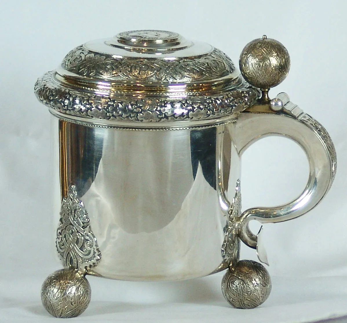 Большая серебряная пивная кружка. 1912г