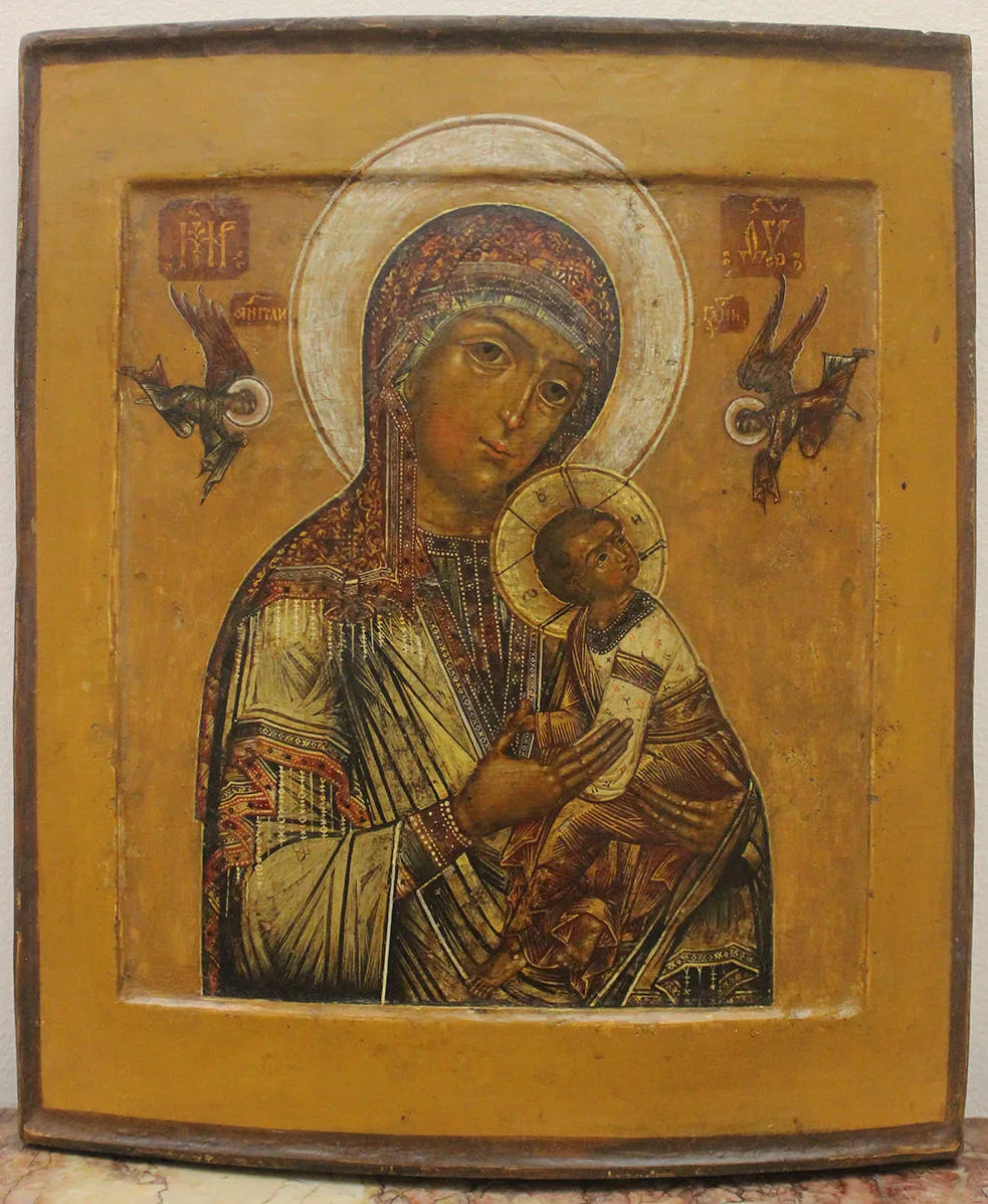 Старинная икона Божьей матери «Страстная»